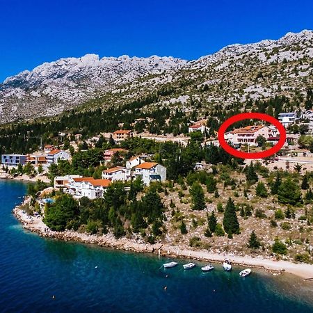 Apartments By The Sea Starigrad, Paklenica - 16421 Dış mekan fotoğraf