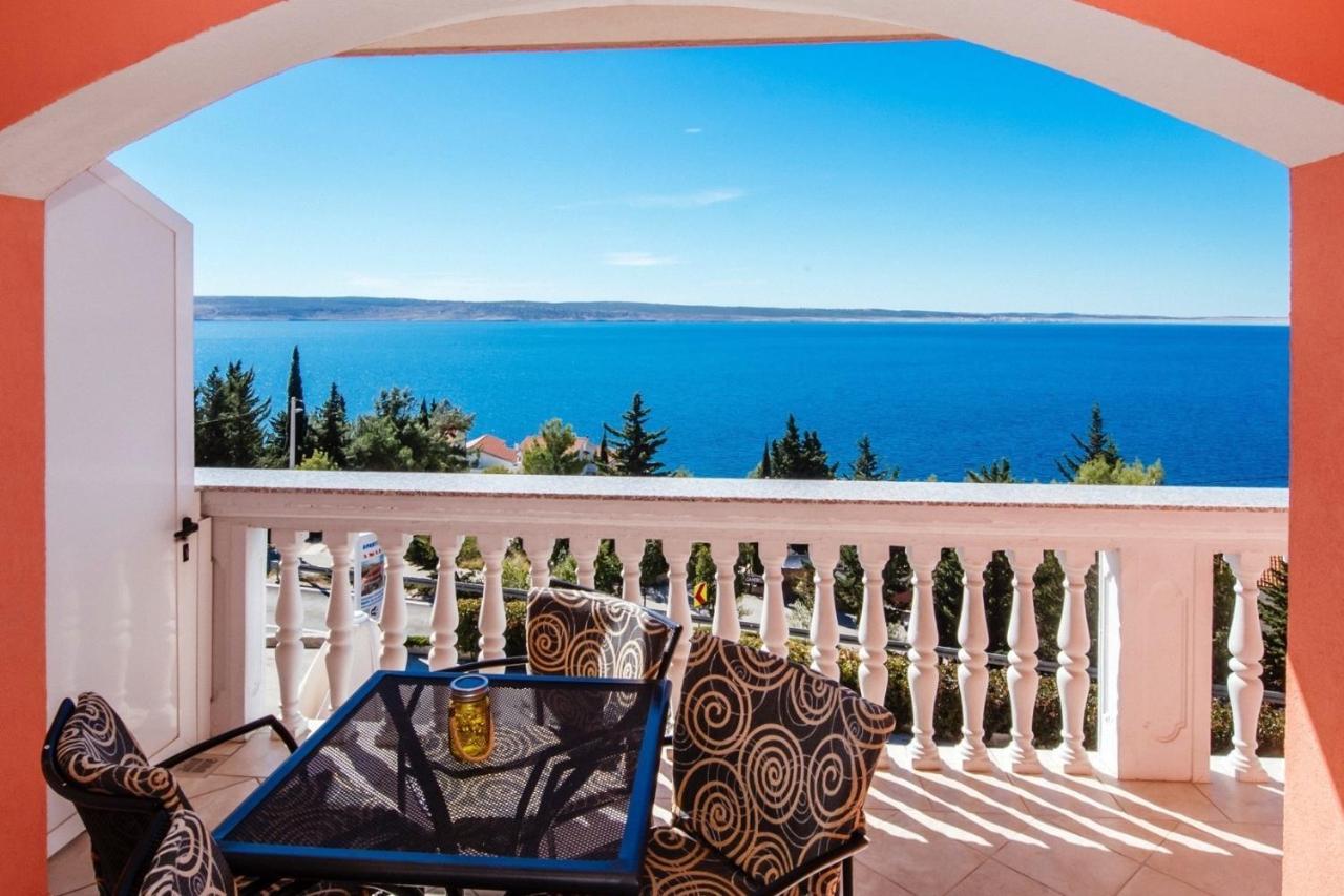 Apartments By The Sea Starigrad, Paklenica - 16421 Dış mekan fotoğraf
